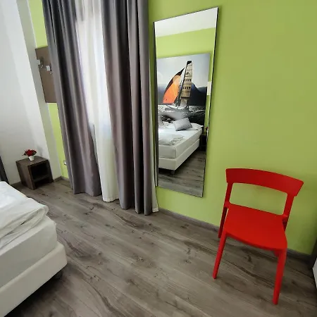 Aparthotel Gardesana Active