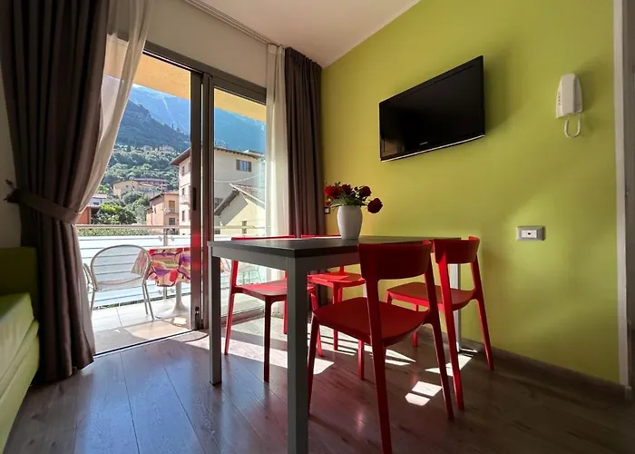 Gardesana Active Ξενοδοχείο με διαμερίσματα Μαλτσεζίνε