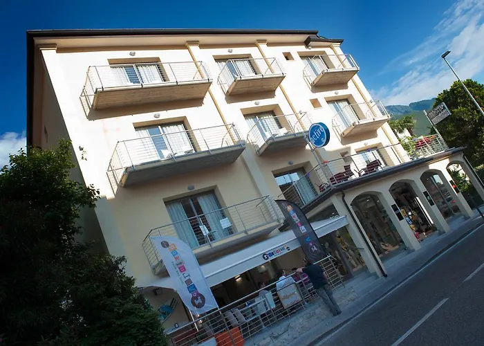 Gardesana Active 4* Malcesine